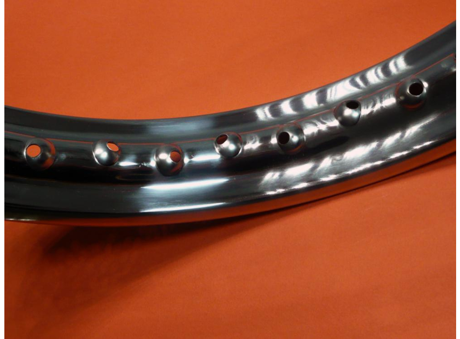 Cerchione anteriore 1,85x19 inox per Ducati Scrambler 250 350 450 1° serie 