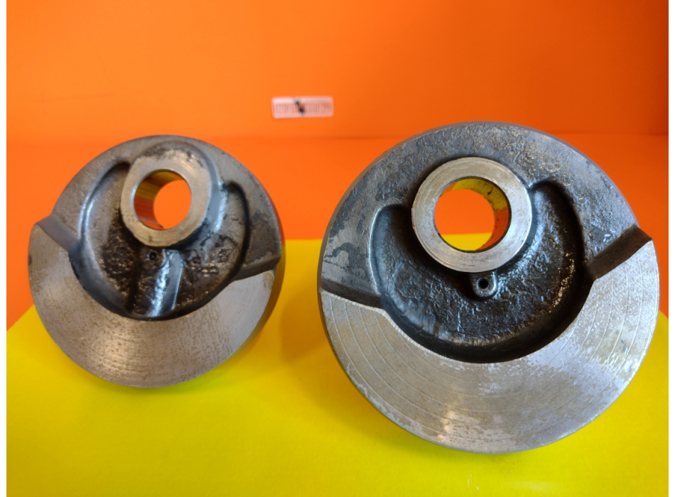 Albero motore originale, usato, rigenerato, in ottimo stato, per monocilindrici Ducati carter larghi 250cc Scrambler, Desmo, RT