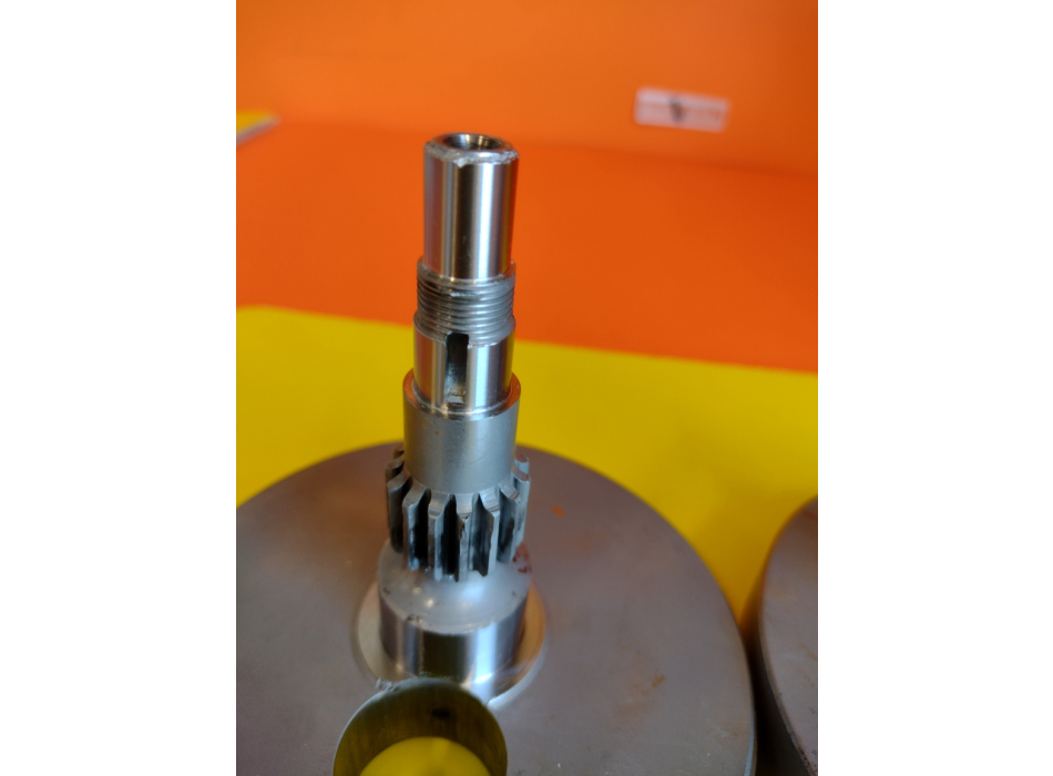 Albero motore originale, usato, rigenerato, in ottimo stato, per monocilindrici Ducati carter larghi 250cc Scrambler, Desmo, RT