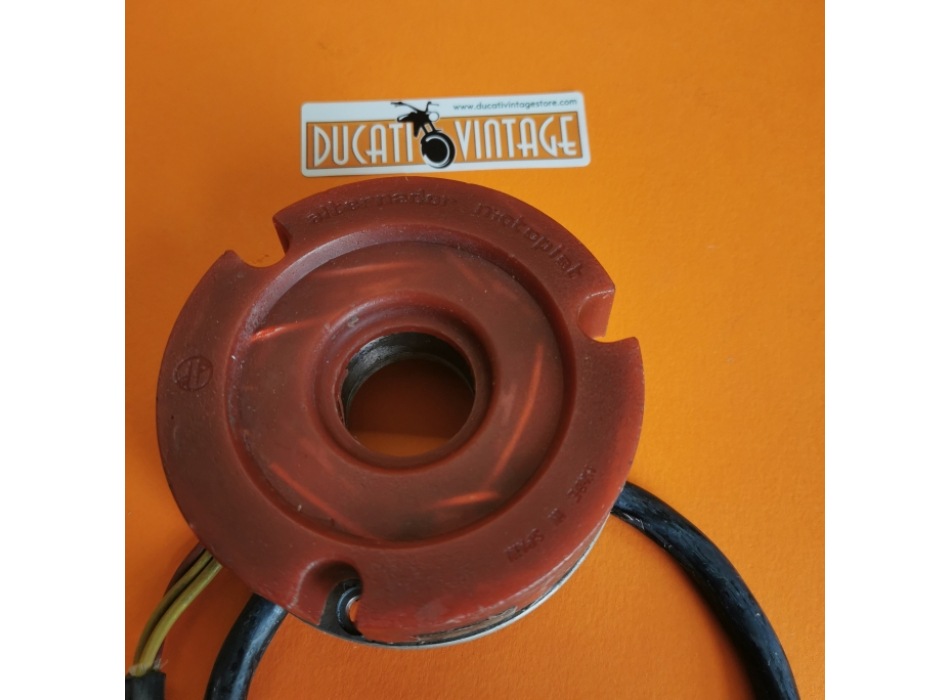 Alternatore Motoplat, ricambio originale nuovo, per tutti i monocilindrici Ducati CARTER STRETTI ad accensione a spinterogeno con volano Motoplat