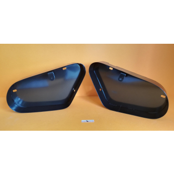 Coppia di bauletti portafiltro e portaoggetti replica per Ducati Desmo Silver Shotgun