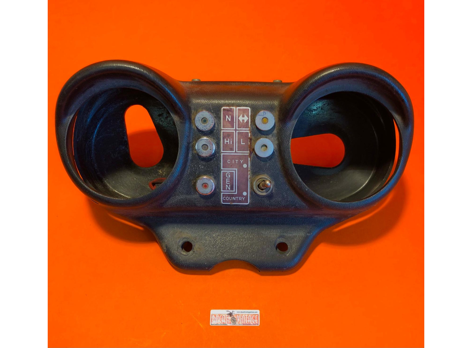 Cruscotto usato in ottimo stato per moto Ducati  860 GT anno 1974 (primo modello) e moto Ducati 750 GT  anno 1974 