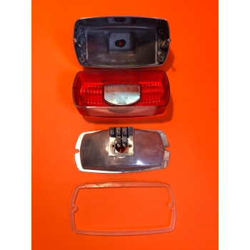 Fanalino rettangolare in alluminio. originale  per moto Ducati carter stretti e larghi