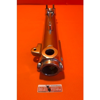 fodero forcella SX per Ducati Scrambler 1° serie usato in ottimo stato