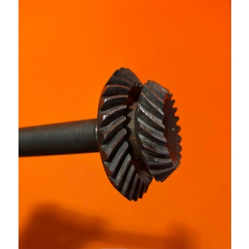 Ingranaggio coppia conica superiore ORIGINALE Z 20 28 per monocilindrici Ducati 250cc 