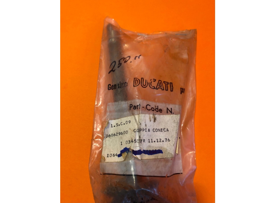Ingranaggio coppia conica superiore ORIGINALE Z 20 28 per monocilindrici Ducati 250cc 