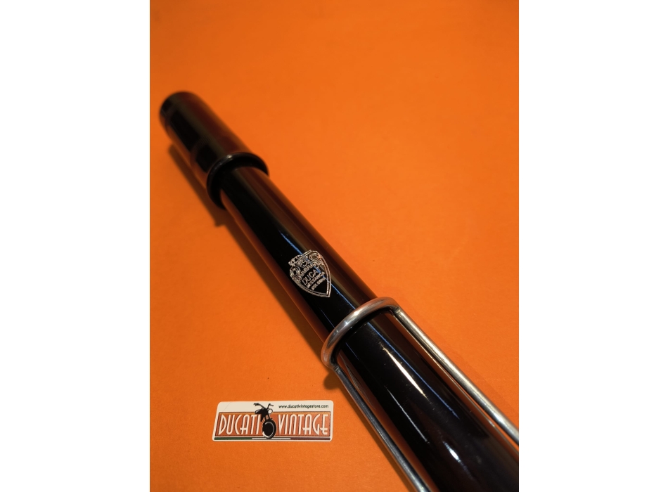 Pompa per il gonfiaggio dei pneumatici Ducati, perfetta replica, Made in Italy