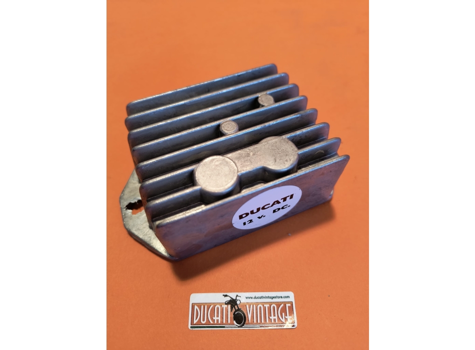 Regolatore carica batteria 12V per alternatore a ponte
