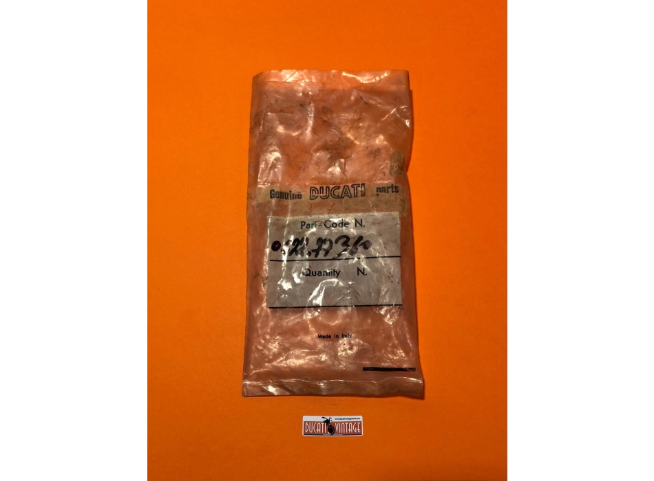 rinvio contachilometri originale, usato in ottimo stato, per monocilindrici Ducati carter larghi, Ducati Scrambler, Ducati Desmo, Ducati RT