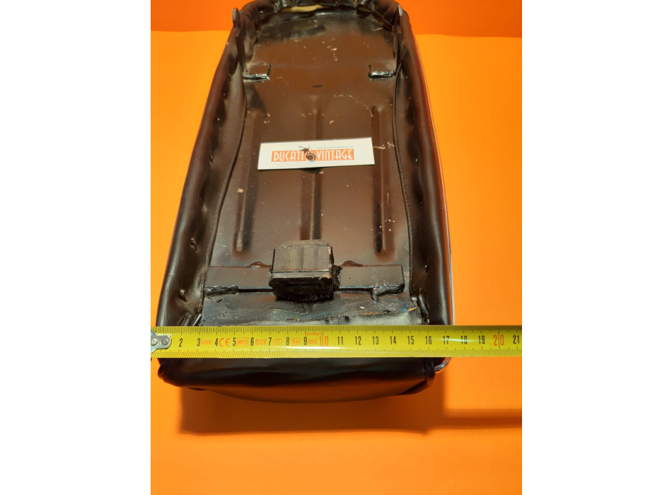 Sella rigata originale, usata, per Ducati 