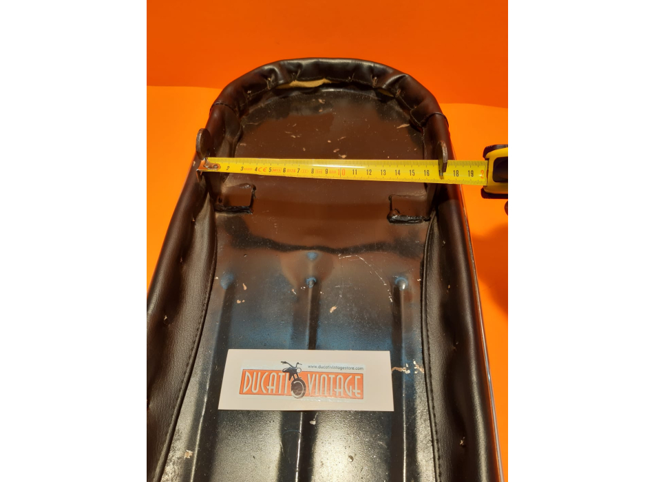 Sella rigata originale, usata, per Ducati 