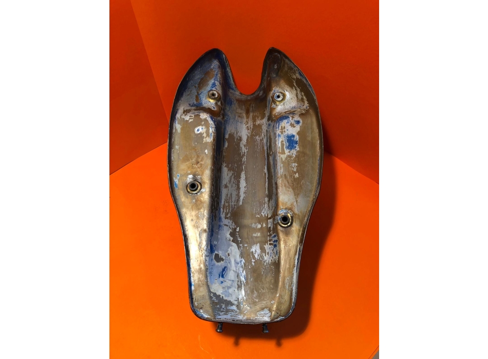 Serbatoio in ferro originale per Ducati Desmo e Mark 3 con tappo