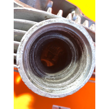 Testa Ducati motore carter stretti modello175cc T/TS/SPORT     